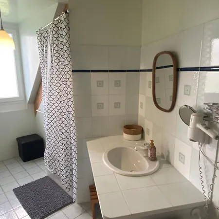 여관 L'etape Restaurant - Bar Et *