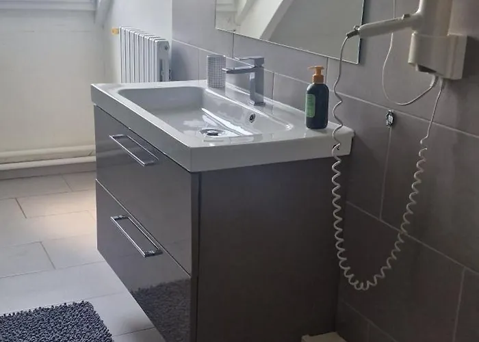 L'etape Restaurant - Bar Et * Beuvardes